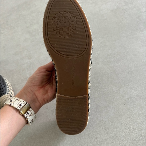 Vince Camuto Black Espadrilles - Picture 6 of 6